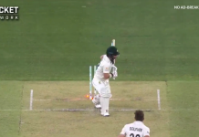Watch: Matthew Wade gets a brainfade in Perth as he loses his stumps while leaving the ball Matthew Wade's wicket in 1st test at Perth vs New Zealand