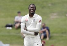 Jofra Archer shuts down a fan on Twitter after he tries to troll him jofra archer test