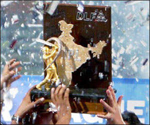 IPL 2008 Trophy, first team to win IPL, first ipl winning team, ipl 2008 winner, ipl 2008 winning team